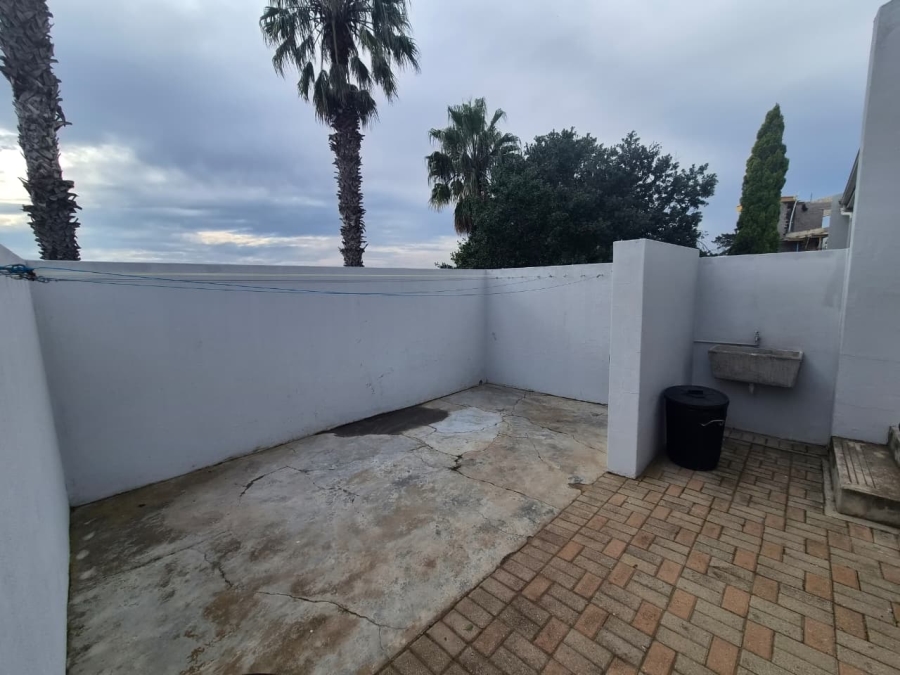 3 Bedroom Property for Sale in Stilbaai Wes Western Cape